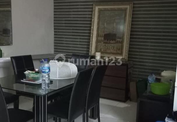 Dijual rumah di legenda wisata cluster depan 2