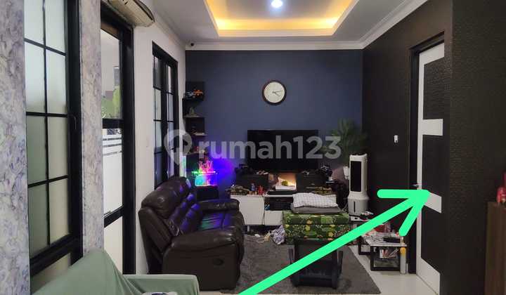 Jual Cepat Rumah Clasic Like New Citragran Semi Boulevard Cibubur 2