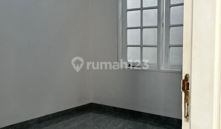 For Sale, 1-Story House in Kota Wisata, Renovated 2