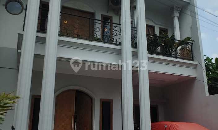 Nice House For Sale In Kebagusan Jakarta 2