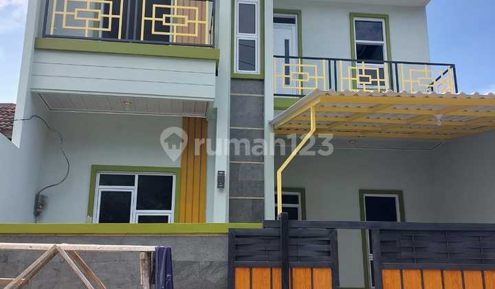 Rumah Dijual 2 Lantai Lt 150 Meter Bekasi Kota