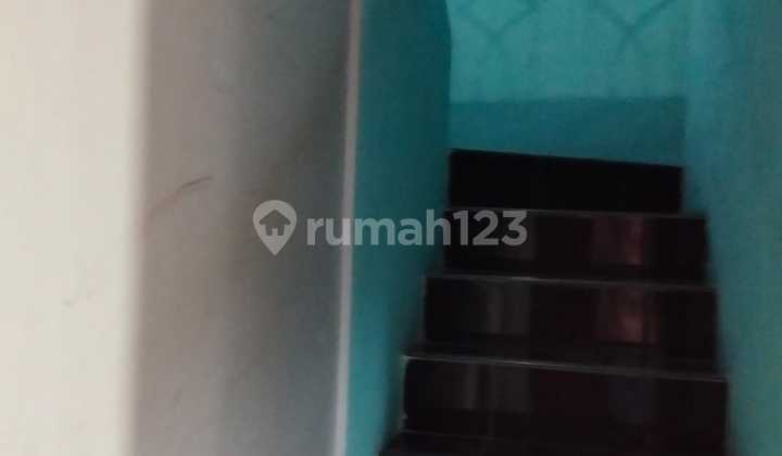 For Sale Fast 3-Story House in Pavorite Cluster, Cibubur Tourism City 2