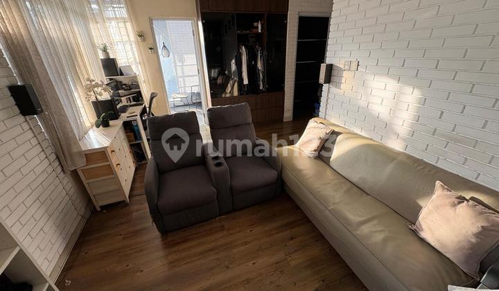 Di Jual Rumah Cantik Siap Huni Semi Furnished. The Address Cibubur Rumah 2