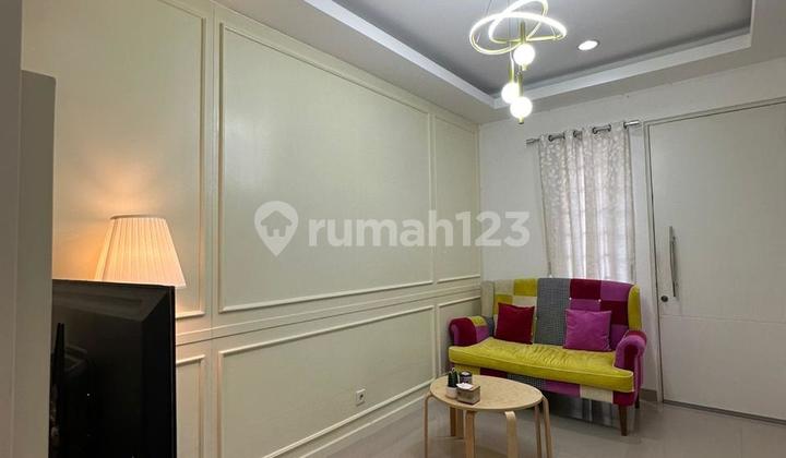 Quick Sale Semi Furnished House in CBD Cibubur 2