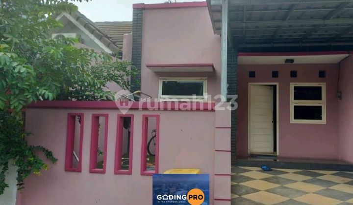 For Sale: 1.5-Story House Ready to Occupy in Riverside Golf Hill