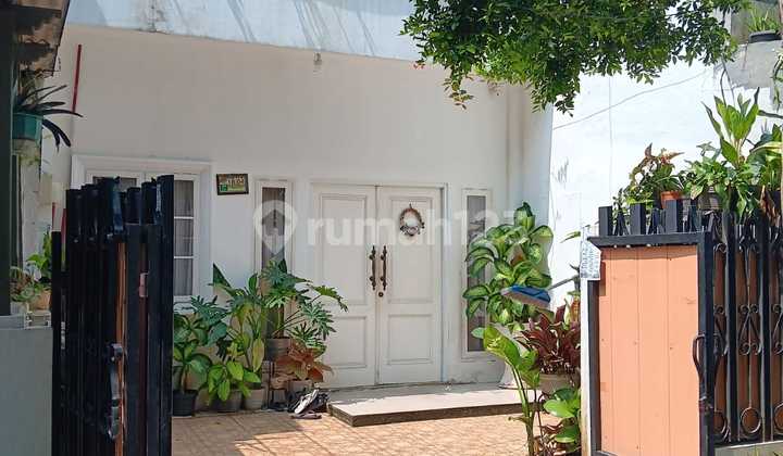 Di Jual Rumah Mewah Rapi Di Cibubur Jakarta Timur