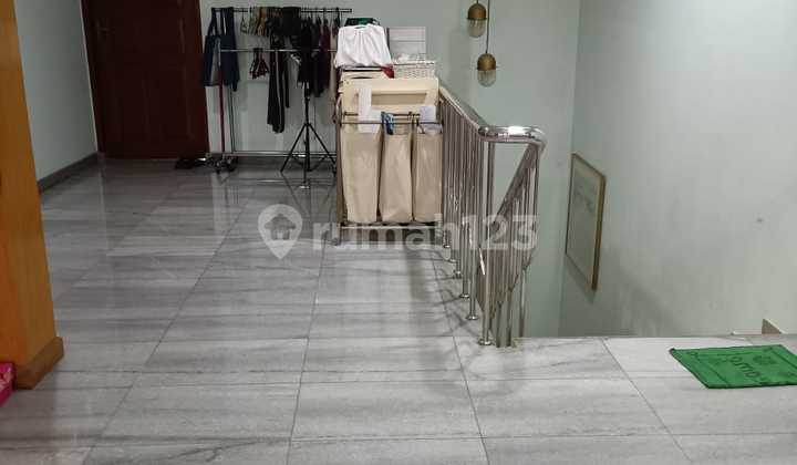 Rumah Interkon 2 Lantai Rumah Interkon 2 Lantai