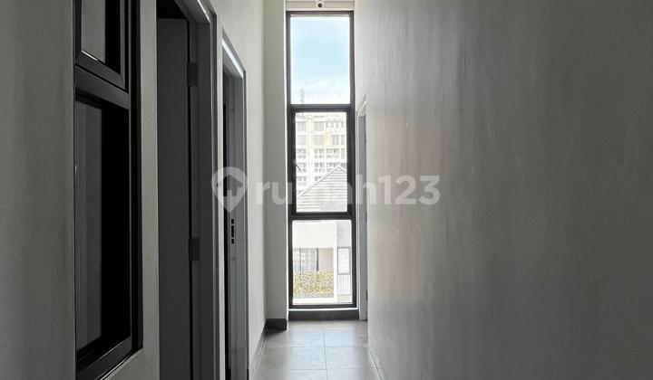 Ready to Move In, Boarding House, 2 Floors, Freehold Title (SHM), Near KRL Access, Near Toll Road Access 2