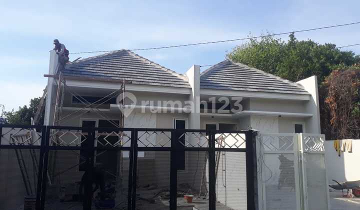 DIJUAL RUMAH BARU GRESS SIAP HUNI JL. TAMAN GUNUNG ANYAR