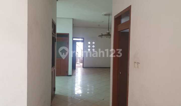 FOR SALE ADI TAMBAK HOUSE NEAR TAMBAK SARI 2