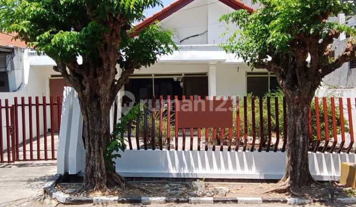 House for Sale, Ready to Occupy in Darmo Permai Selatan, Surabaya 1