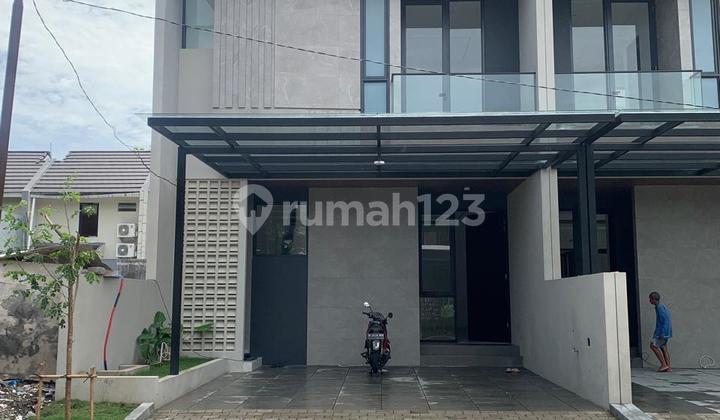DIJUAL RUMAH BARU GRESS SIAP HUNI MAIN ROAD NORTHWEST LAKE CITRALAND