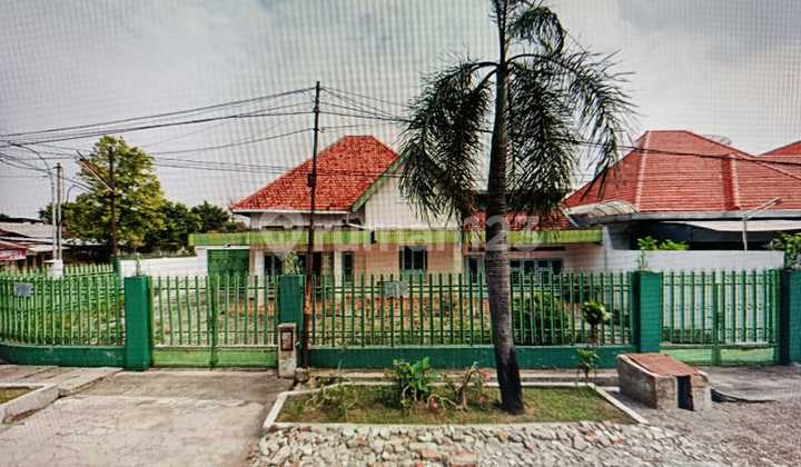 FOR SALE READY-TO-OCCUPY HOUSE ON KALASAN PACAR KELING STREET 1