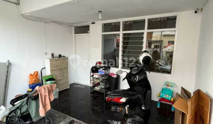 HOUSE FOR SALE IN BRATANG GEDE NGAGELREJO, WONOKROMO, SURABAYA 2
