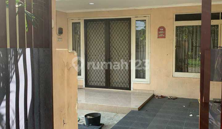 FOR SALE READY-TO-OCCUPY HOUSE IN NORTH KUTISARI INDAH 2