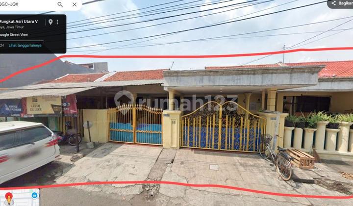 FOR SALE: ROW HOUSE IN FRONT OF SOPONYONO MARKET