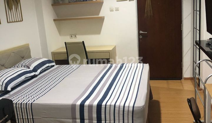 FOR RENT GUN AWANGSA MANYAR TOWER A 19TH FLOOR APARTMENT