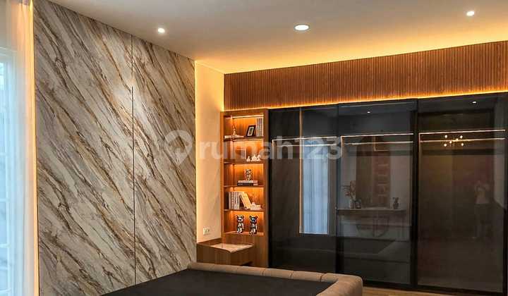 For Sale Royal Residence Cluster Front House, Near Club House + Ivy School For Sale Royal Residence Cluster Front House, Near Club House + Ivy School