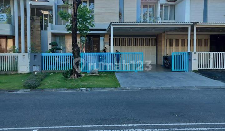 DIJUAL RUMAH FULL FURNISH SIAP HUNI MAIN ROAD WISATA BUKIT MAS 2