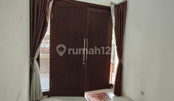 DIJUAL RUMAH MEWAH DI DHARMAHUSADA MAS 2