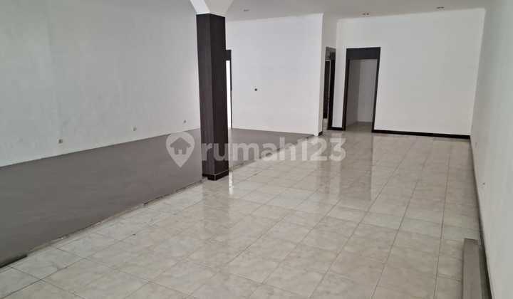 DISEWAKAN RUMAH USAHA DI PUSAT KOTA SURABAYA 2