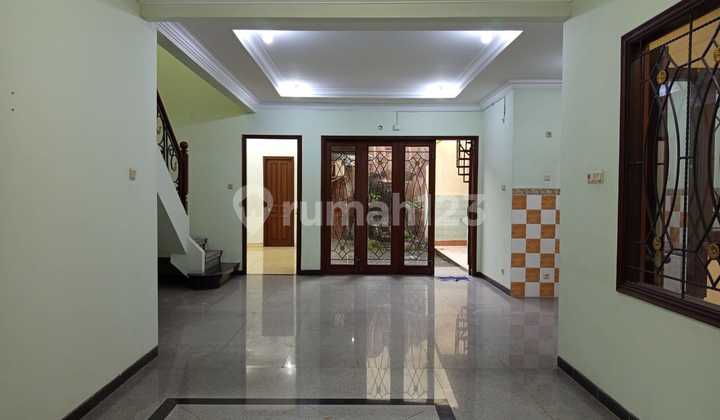 DISEWAKAN RUMAH RENOV SIAP HUNI VILLA BUKIT MAS CLUSTER PARIS 2