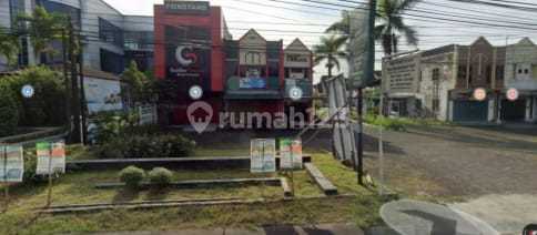 FOR SALE QUICKLY READY-TO-USE SHOPHOUSE PERSADA BHAYANGKARA SINGOSARI MALANG 1