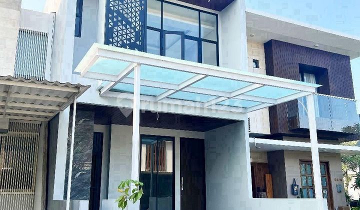 For Sale New Ready-to-Live House in Dian Istana Cluster Mocca Vrbana, Surabaya 1