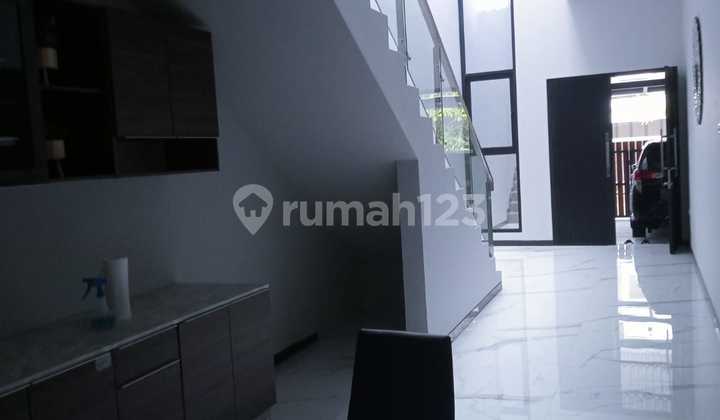FOR SALE READY-TO-OCCUPY HOUSE IN MULYOSARI UTARA 2