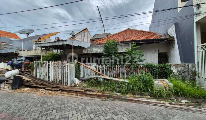 DIJUAL LANGKA RUMAH HITUNG TANAH MANYAR TIRTOASRI STRATEGIS DEKAT PETRA 1
