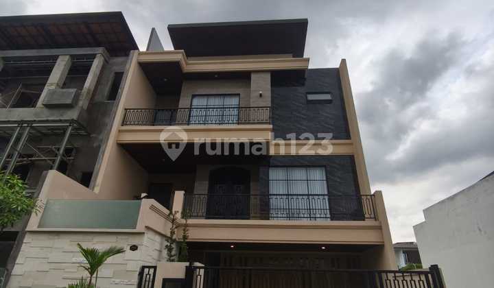 For Sale Fully Furnished Ready-to-Occupy House in North Emerald Mansion, Citraland For Sale Fully Furnished Ready-to-Occupy House in North Emerald Mansion, Citraland