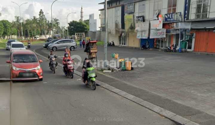 Azores 3-Storey Shop House in Banjar Wijaya Housing 2