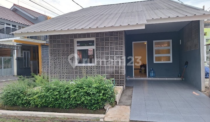 Rumah Modern Keren Baru Renov Bukit Cimanggu City