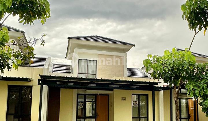 Ready-to-Occupy Rental House with Complete Mezzanine and Canopy Ready-to-Occupy Rental House with Complete Mezzanine and Canopy