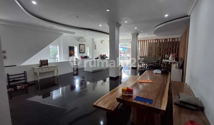 Attached Shop with Ample Parking in the Heart of Pajajaran Bogor City 2