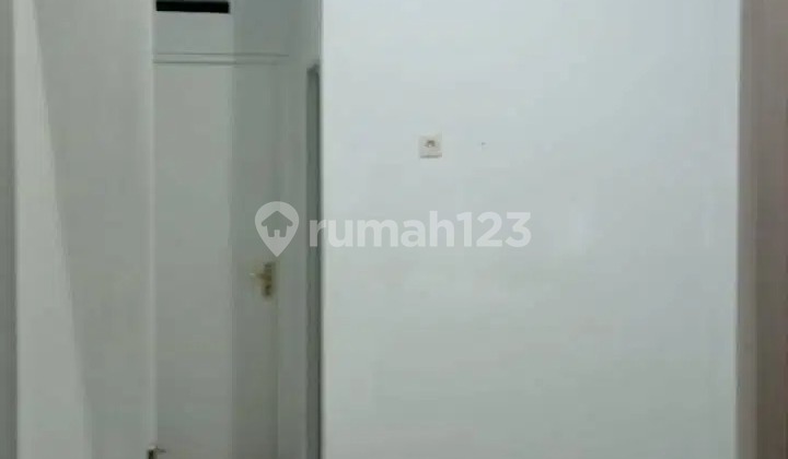 Comfortable House ********