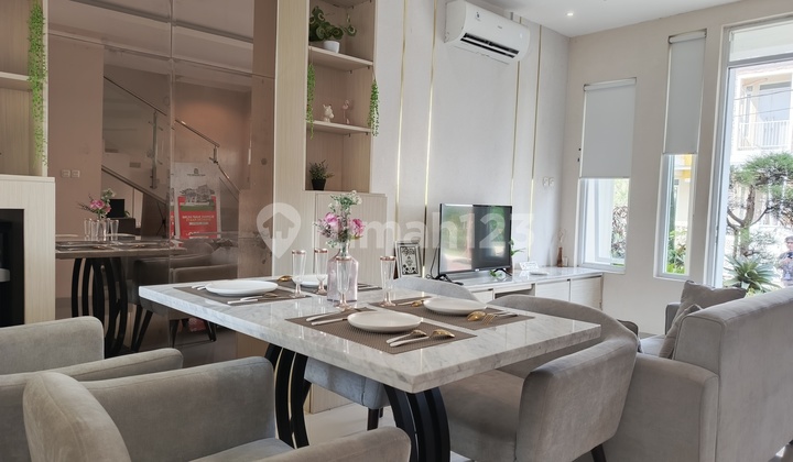 Ready to Occupy 2-Story House in Bogor, Strategically Located Near Bukit Cimanggu City Toll Road 2