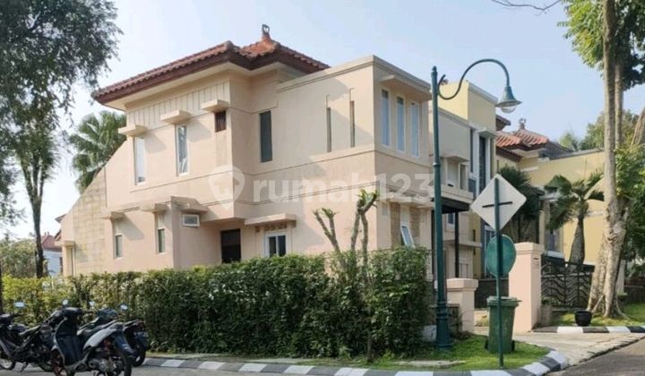 Rancamaya Villa House Near Clubhouse Swimming Pool