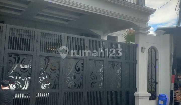 Strategic House in East Jakarta Near LRT Ciracas 2