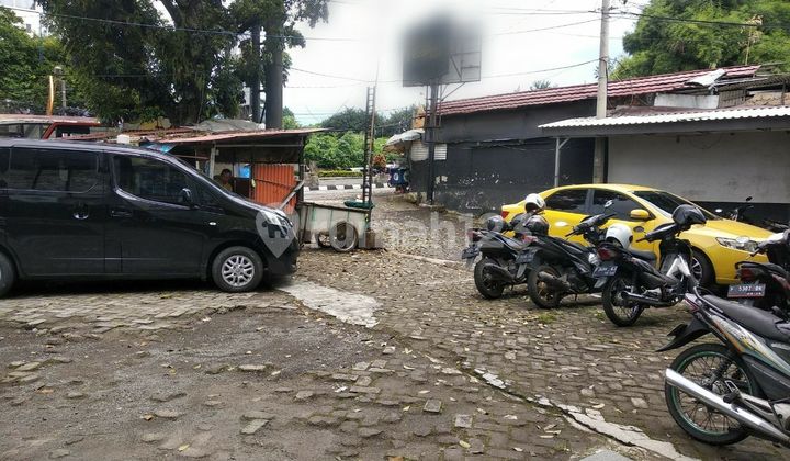 Strategic Shop House in Pajajaran Bogor with Spacious Parking Strategic Shop House in Pajajaran Bogor with Spacious Parking