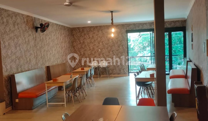 Commercial Building Former Salon Furnished in North Bogor 2