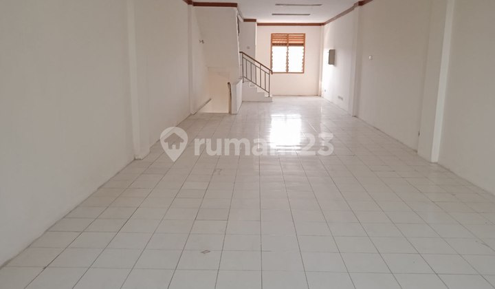 2.5-Story Shop House in North Bogor