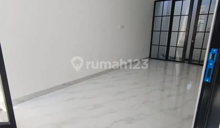 Rumah Mewah Siap Huni Dalam Cluster di Ahmad Yani Bogor 2
