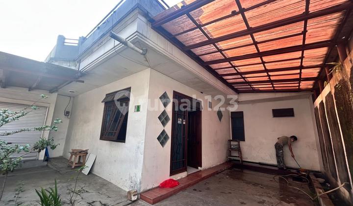 Rumah + Kios SHM Akses Mobil di Balekambang Bogor Selatan