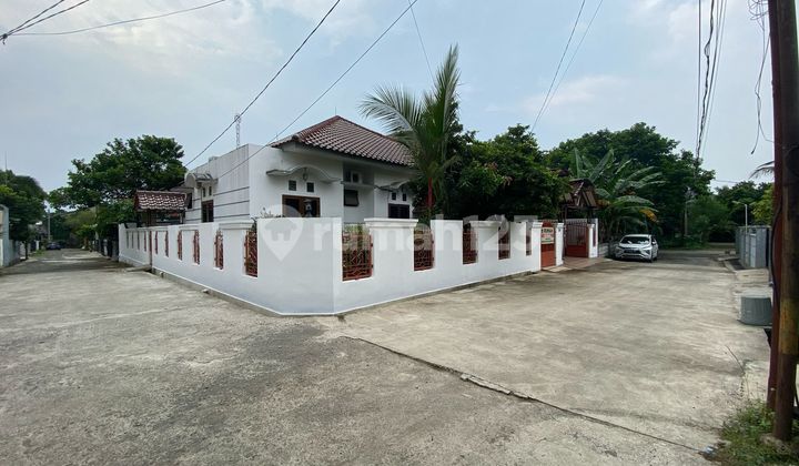 For Sale Luxurious Fully Furnished House in North Bogor Near Borr Toll Road