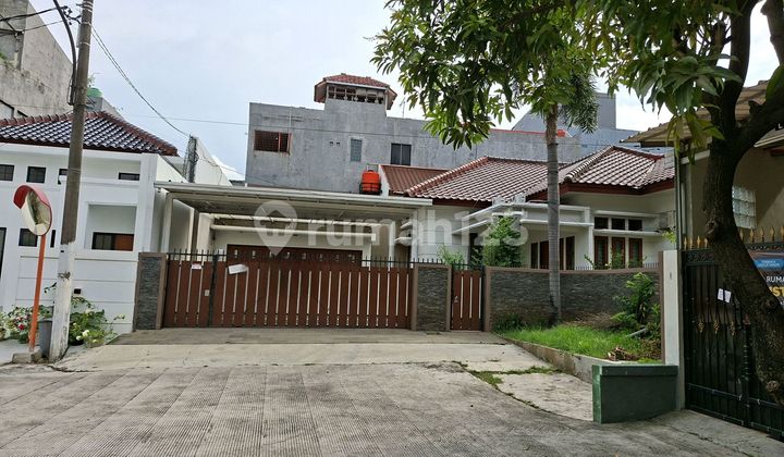 Rumah Mewah Strategis Dekat Grand Galaxy Mall Metropolitan Victory School Global Prestasi School Dan Fasilitas Lain. Interior Bagus Dan Eksterior Bagus