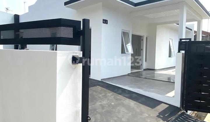 New Luxury House, New Building, Spacious Land, No Hook, Flood-Free. Close to Public Areas. 2