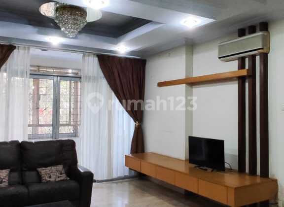 Jual Cepat Apartemen Mangga Dua Full Furnished 2