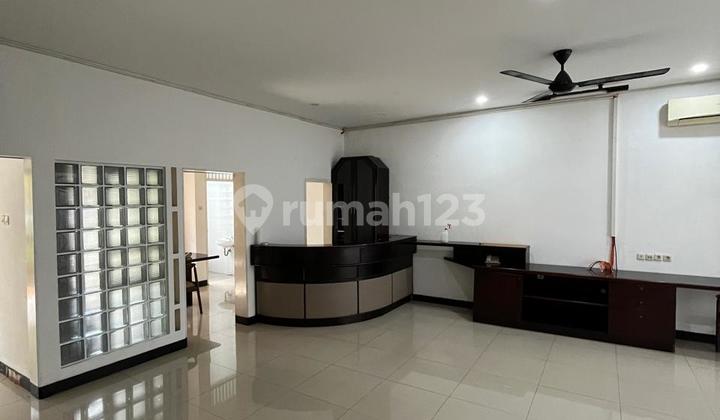 Rumah Disewakan di Janur Elok Kelapa Gading