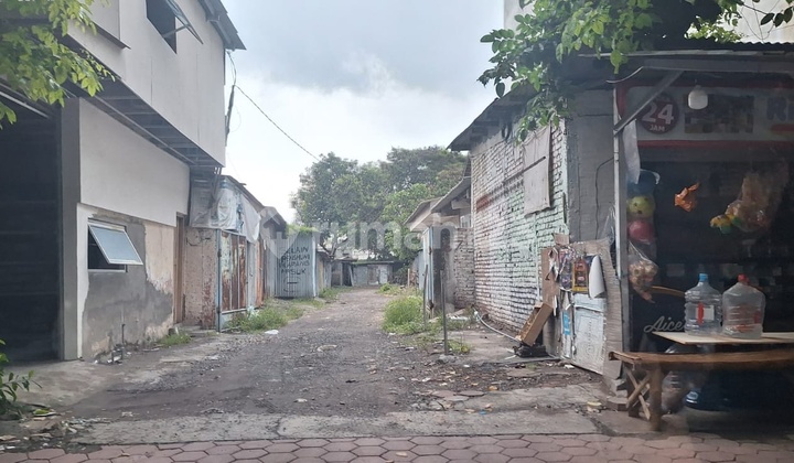 Jual Tanah Komersil di Jl Usman Sadar Gresik Tanah di Gresik 2000.0